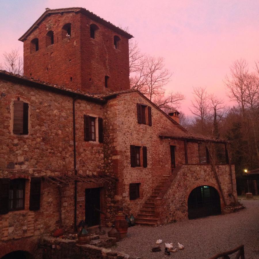 Agriturismo Il Mulino Delle Pile Chiusdino Exterior foto